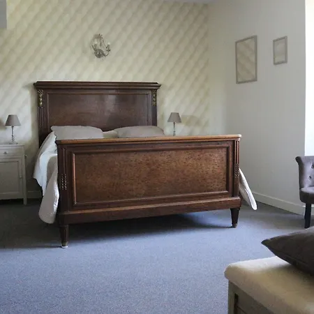 Pensjonat Chambres D'hotes A La Garde Ducale Moncontour (Vienne)